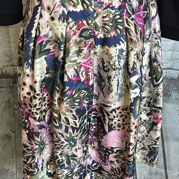 Diane Von Furstenberg Jewel Wrap Dress 2 Black Floral Pleated Silk Combo Classic